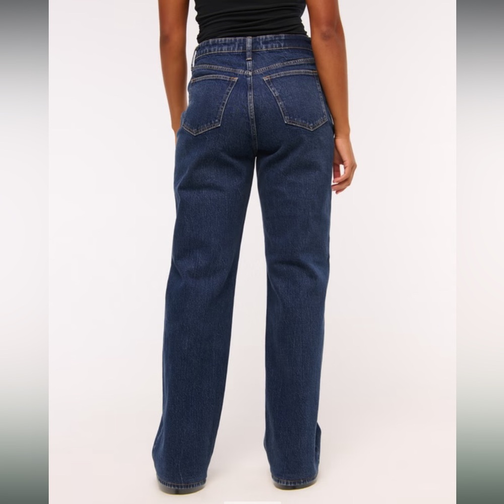 Abercrombie & Fitch High Rise 90s Relaxed Jeans Curve Love Dark Wash Size 26 Reg - Picture 2 of 8
